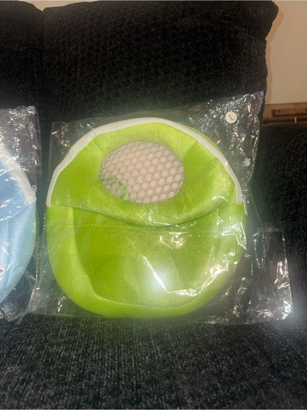 Small to Medium Size Animal Carriers (2 Pack)